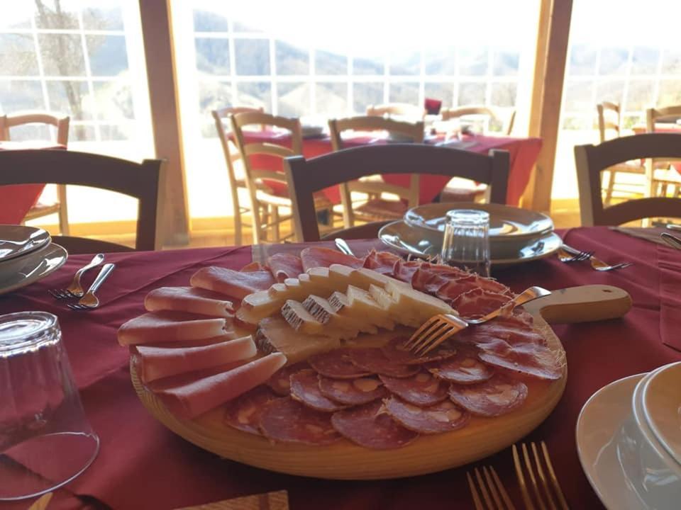 Country House Villa La Farfalla 피에트라루냐 외부 사진