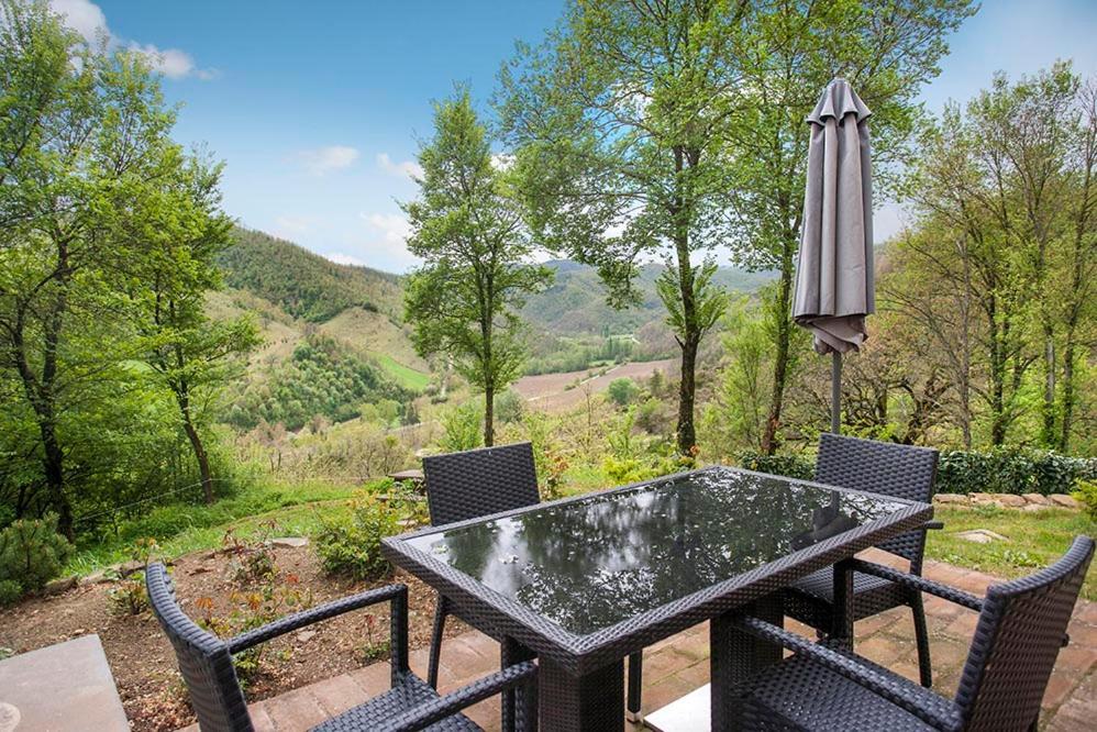 Country House Villa La Farfalla 피에트라루냐 외부 사진